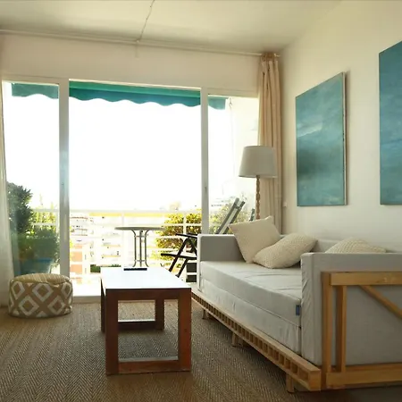 Light-Filled Apartment With Sea Views Torremolinos Exterior photo